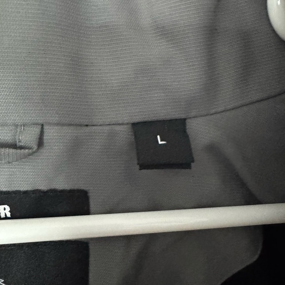 Vintage Harley-Davidson Black and Gray Logo Jacket - Picture 5 of 8